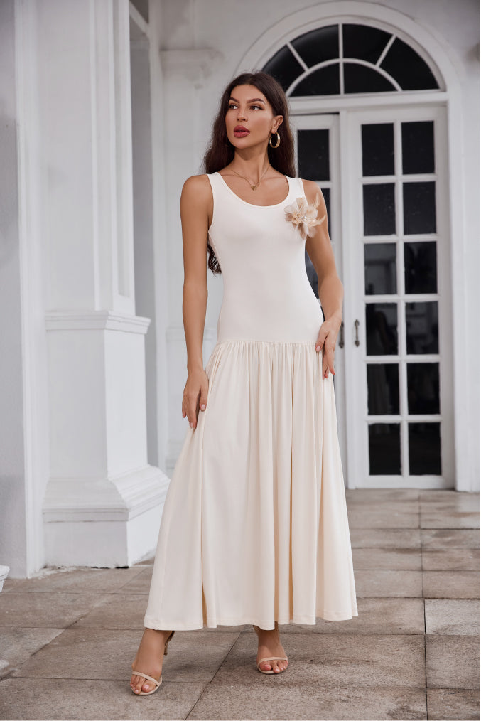 Flora Sleeveless Maxi Dress